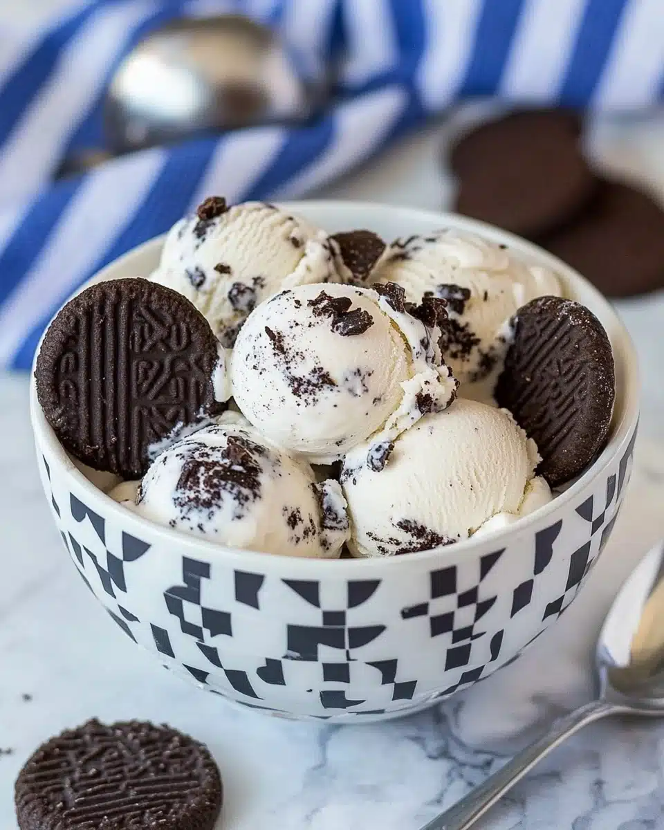 No Churn Oreo Ice Cream Recipe - Recipe Image