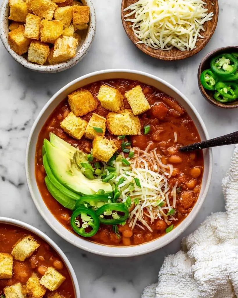 Hearty Vegetarian Pumpkin Chili Recipe