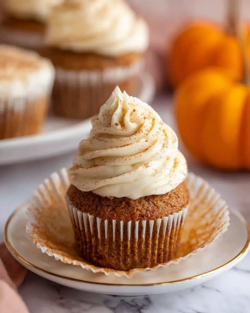 Pumpkin Cupcakes with Cream Cheese Frosting Recipe