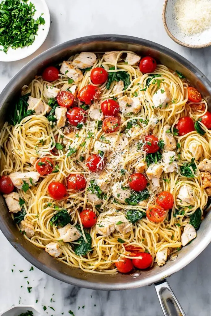 Creamy Chicken Scampi with Cherry Tomatoes and Spinach Recipe