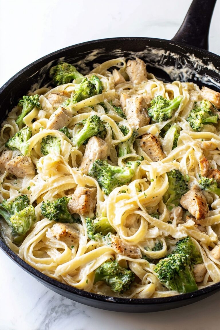 Creamy Chicken Broccoli Fettuccine Alfredo Recipe