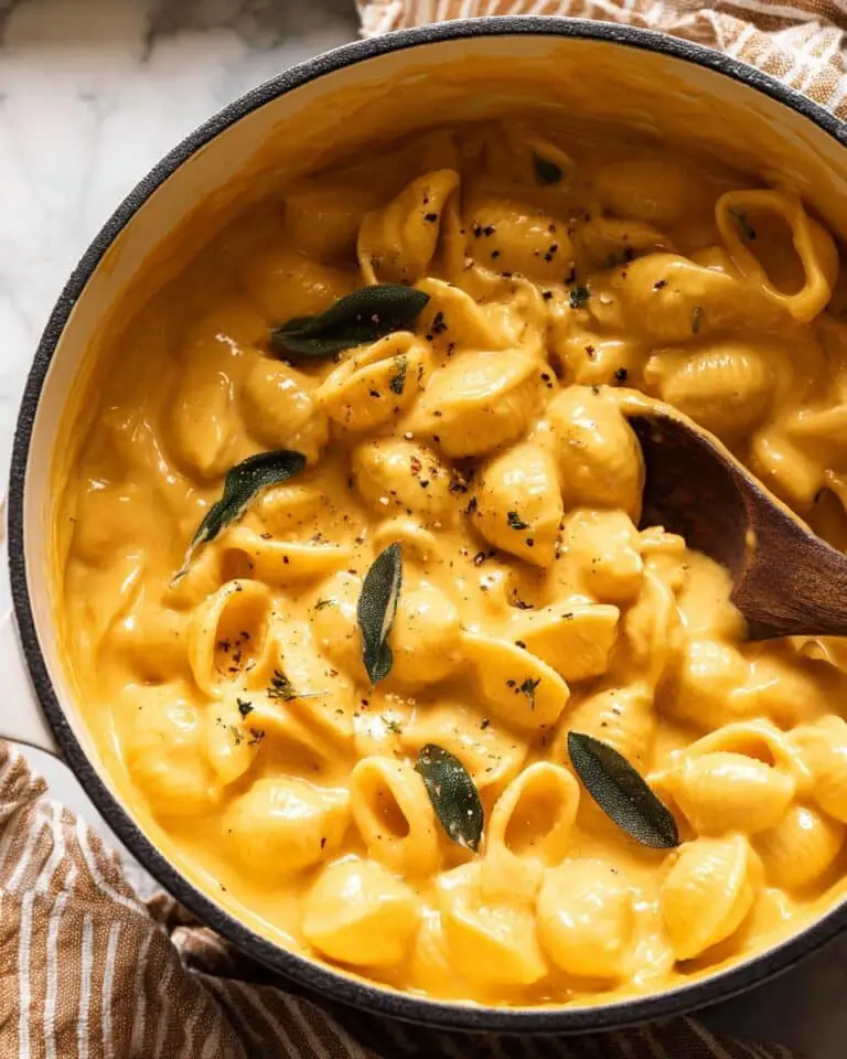 One Pot Stove-Top Pumpkin Mac and Cheese Recipe