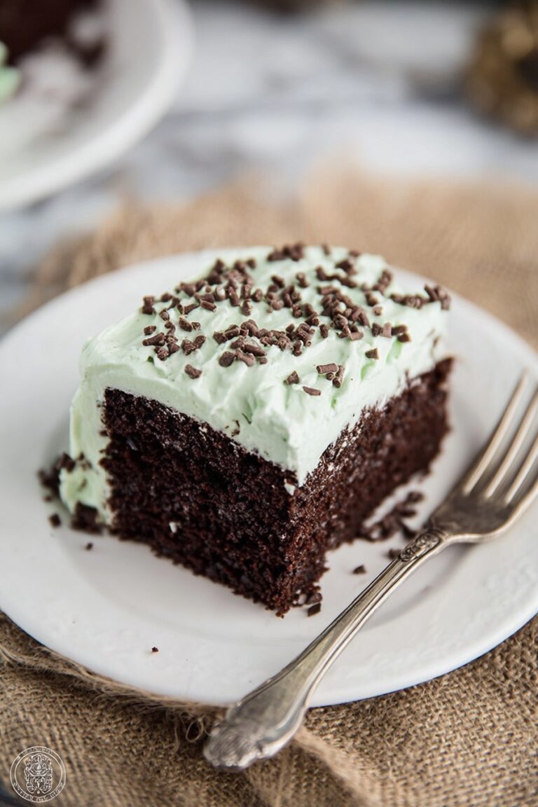 Mint Chocolate Poke Cake Recipe